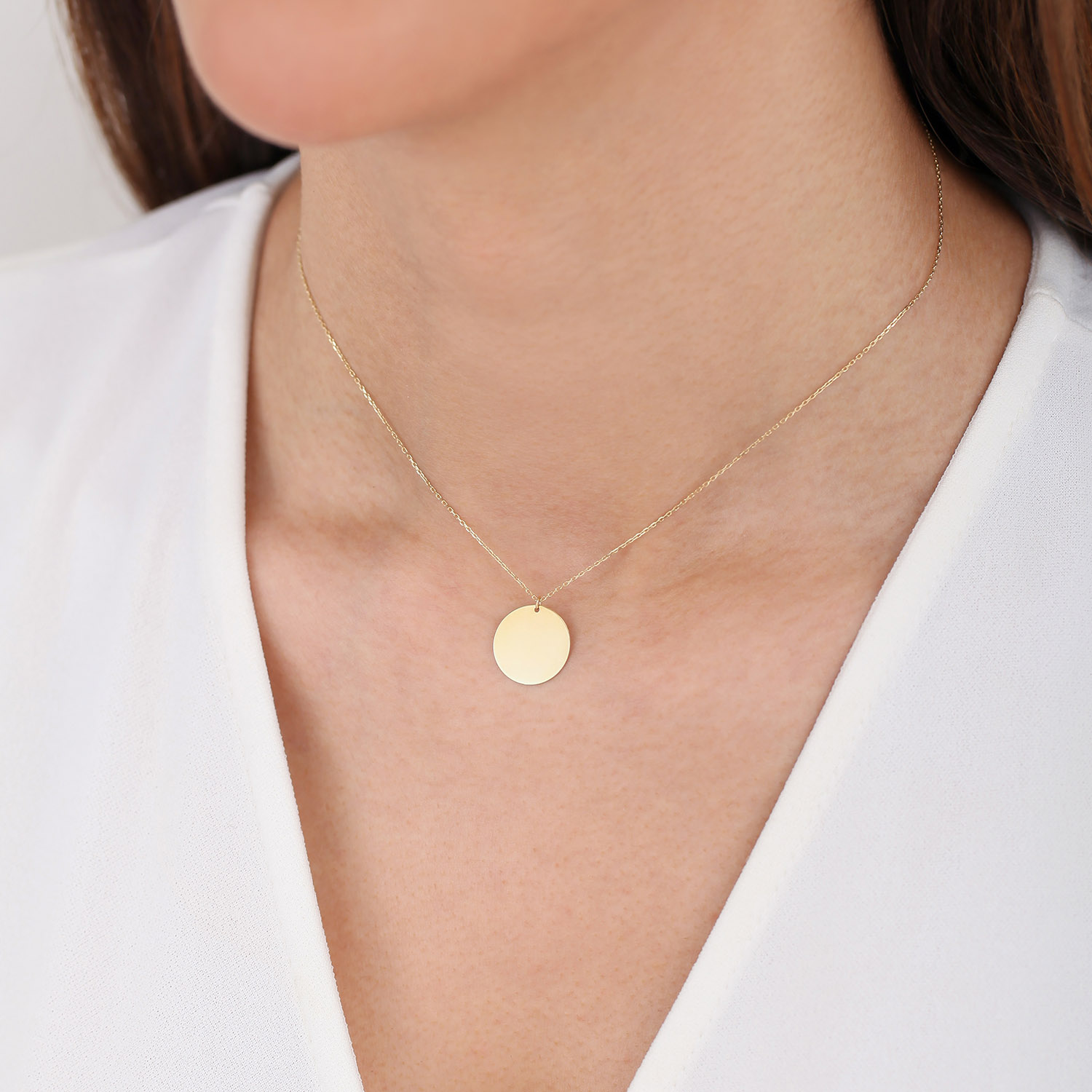 Yuvarlak Plaka Kolye