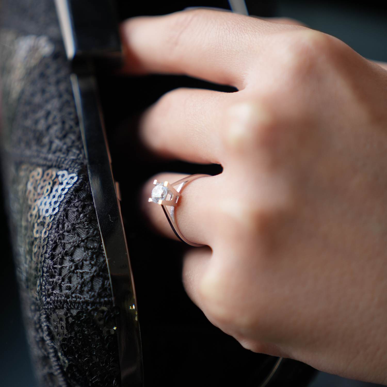 Altın Tektaş Yüzük