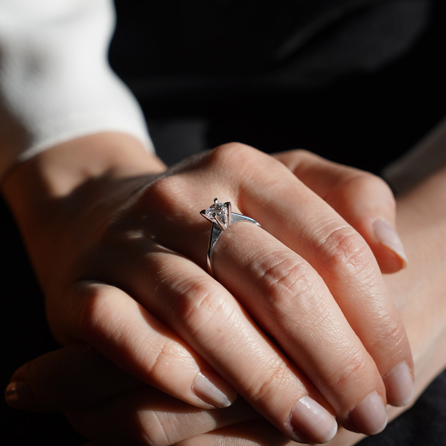 Altın Tektaş Yüzük