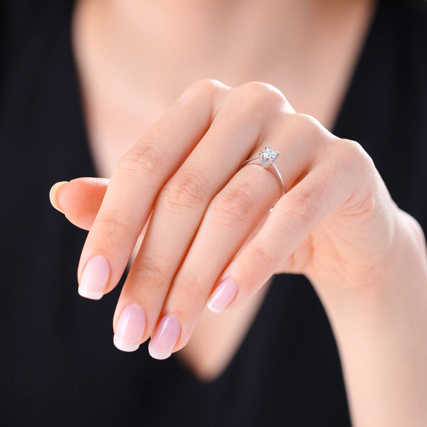 Pırlanta Tektaş Yüzük