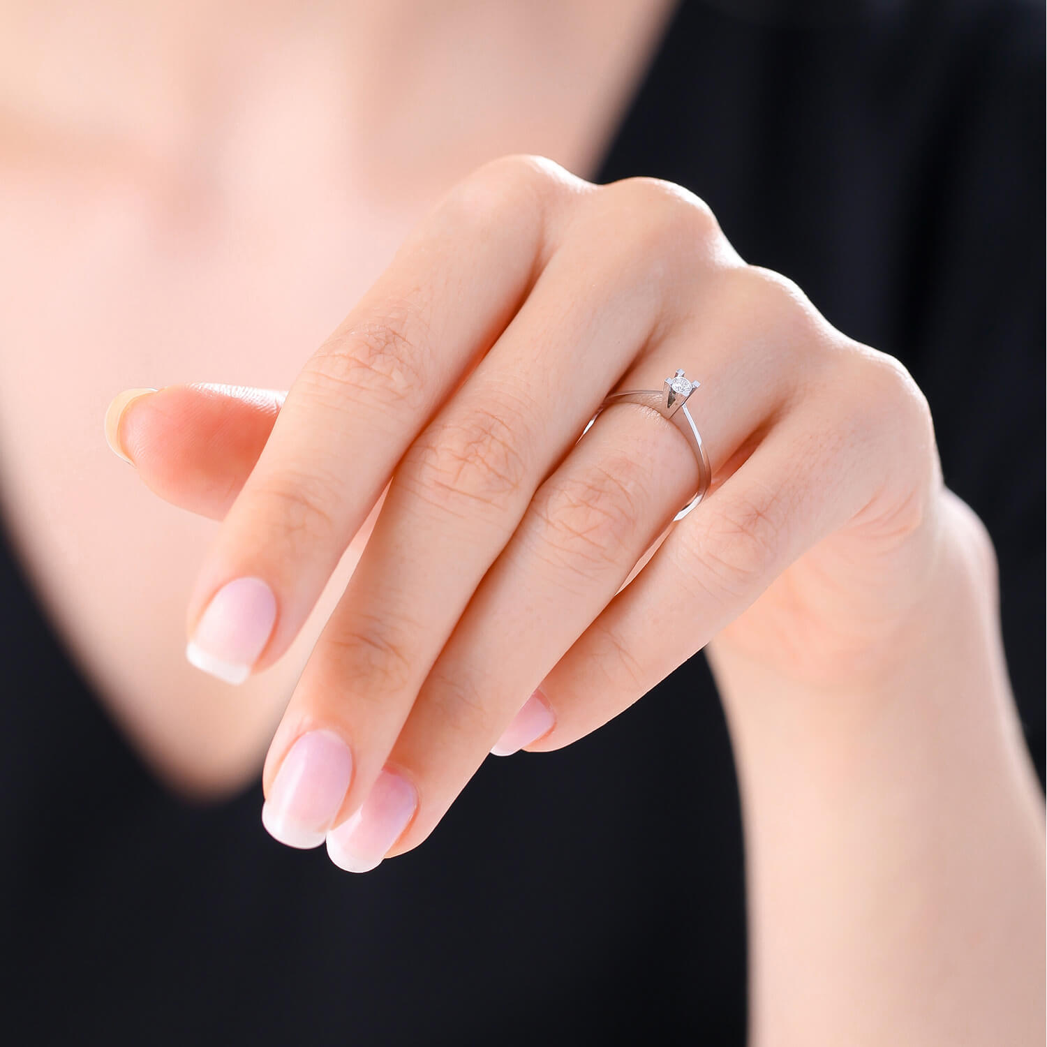 Pırlanta Tektaş Yüzük