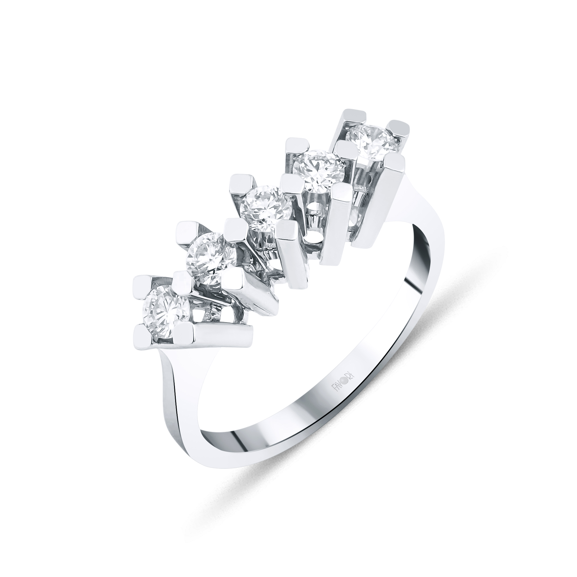 PIRLANTA BEŞTAŞ YÜZÜK 0.25 CT
